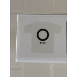 NEW Apple Park Rings Logo T-Shirt White/Black Size Medium